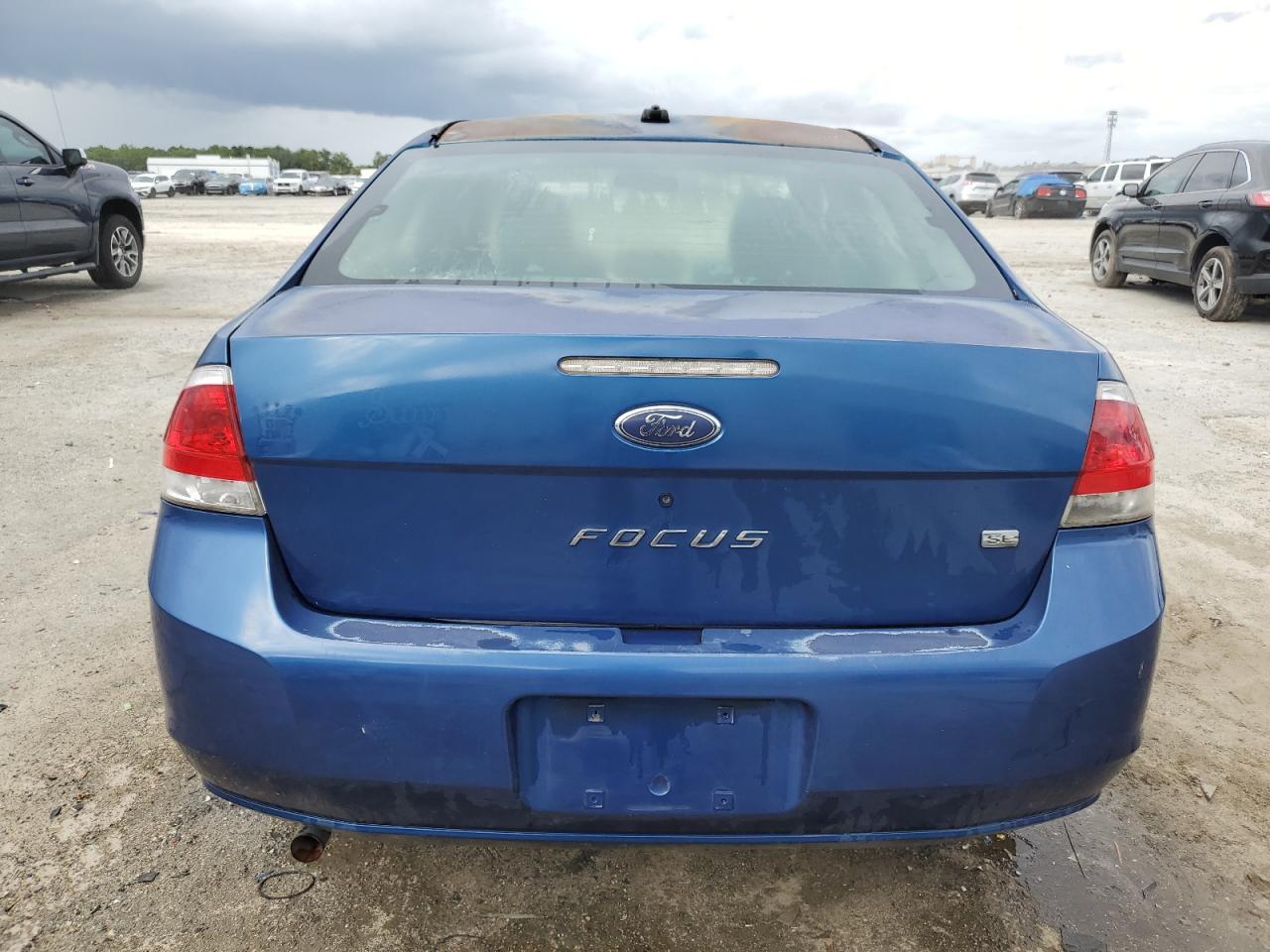 2008 Ford Focus Se VIN: 1FAHP35N18W155725 Lot: 84418225