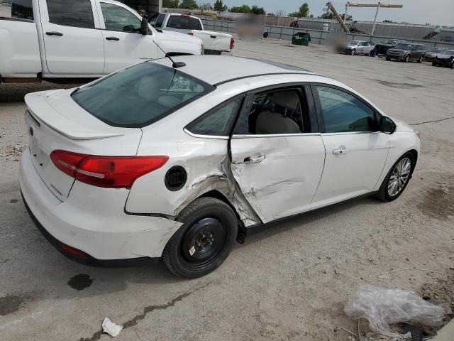  FORD FOCUS 2017 Белы