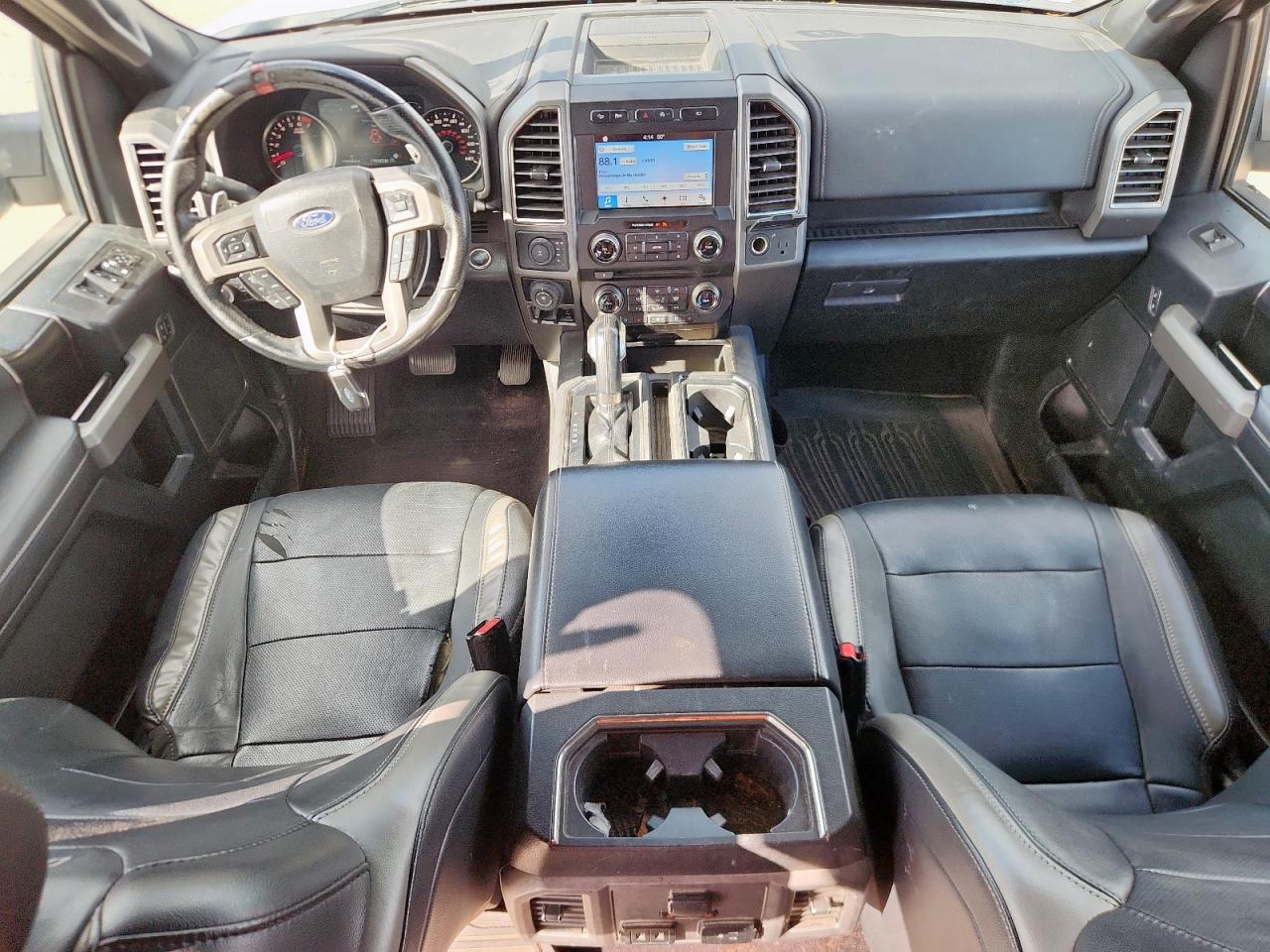 2017 Ford F150 Raptor VIN: 1FTFW1RG8HFC13172 Lot: 81556625