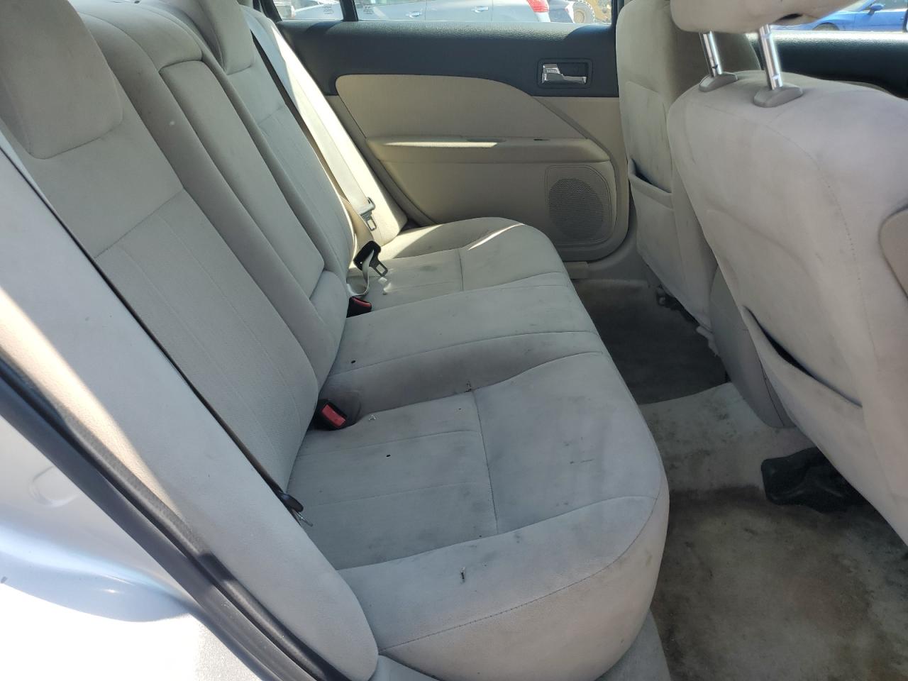 2009 Mercury Milan VIN: 3MEHM07Z09R621648 Lot: 80896445