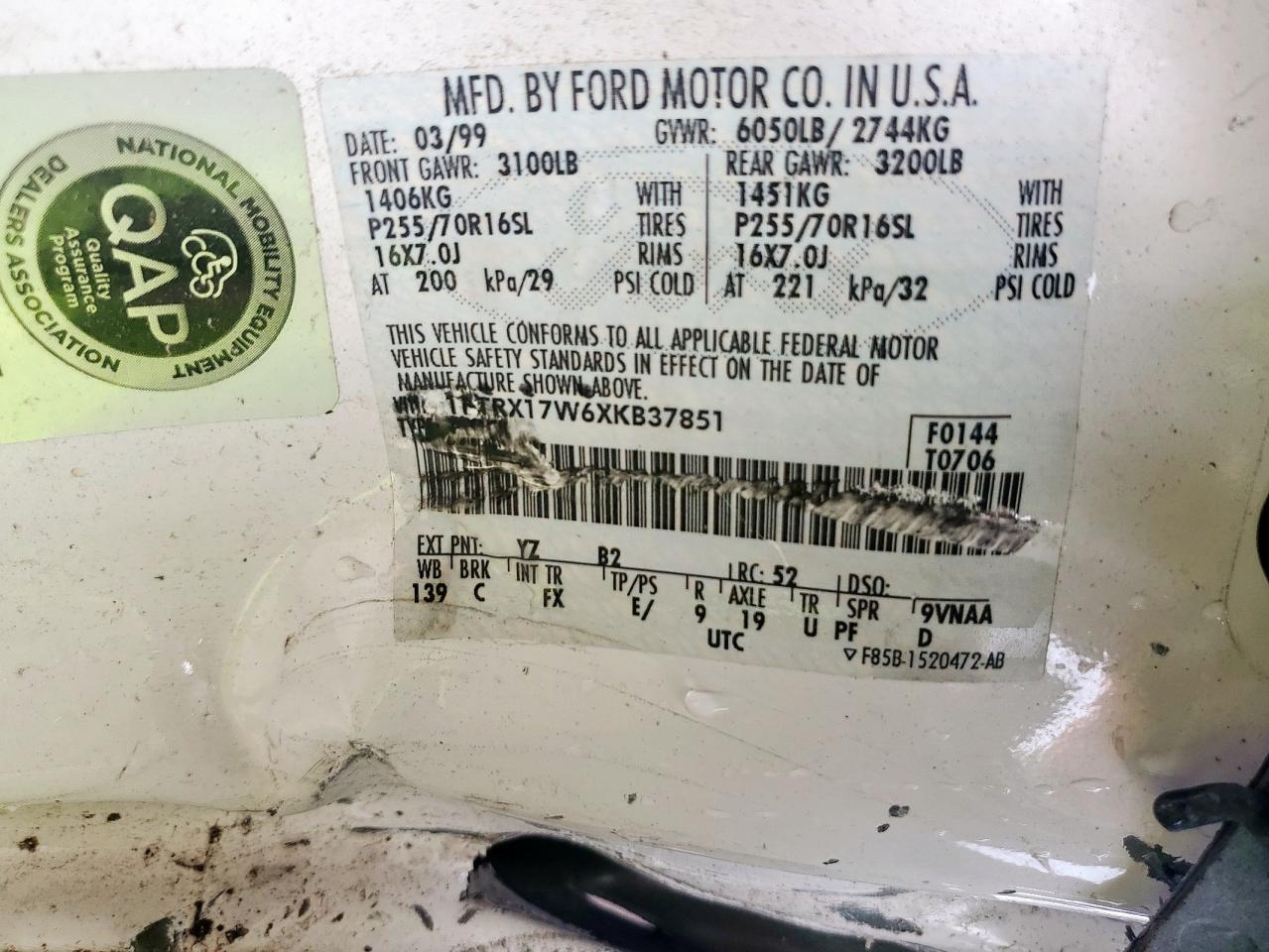 1999 Ford F150 VIN: 1FTRX17W6XKB37851 Lot: 83842865