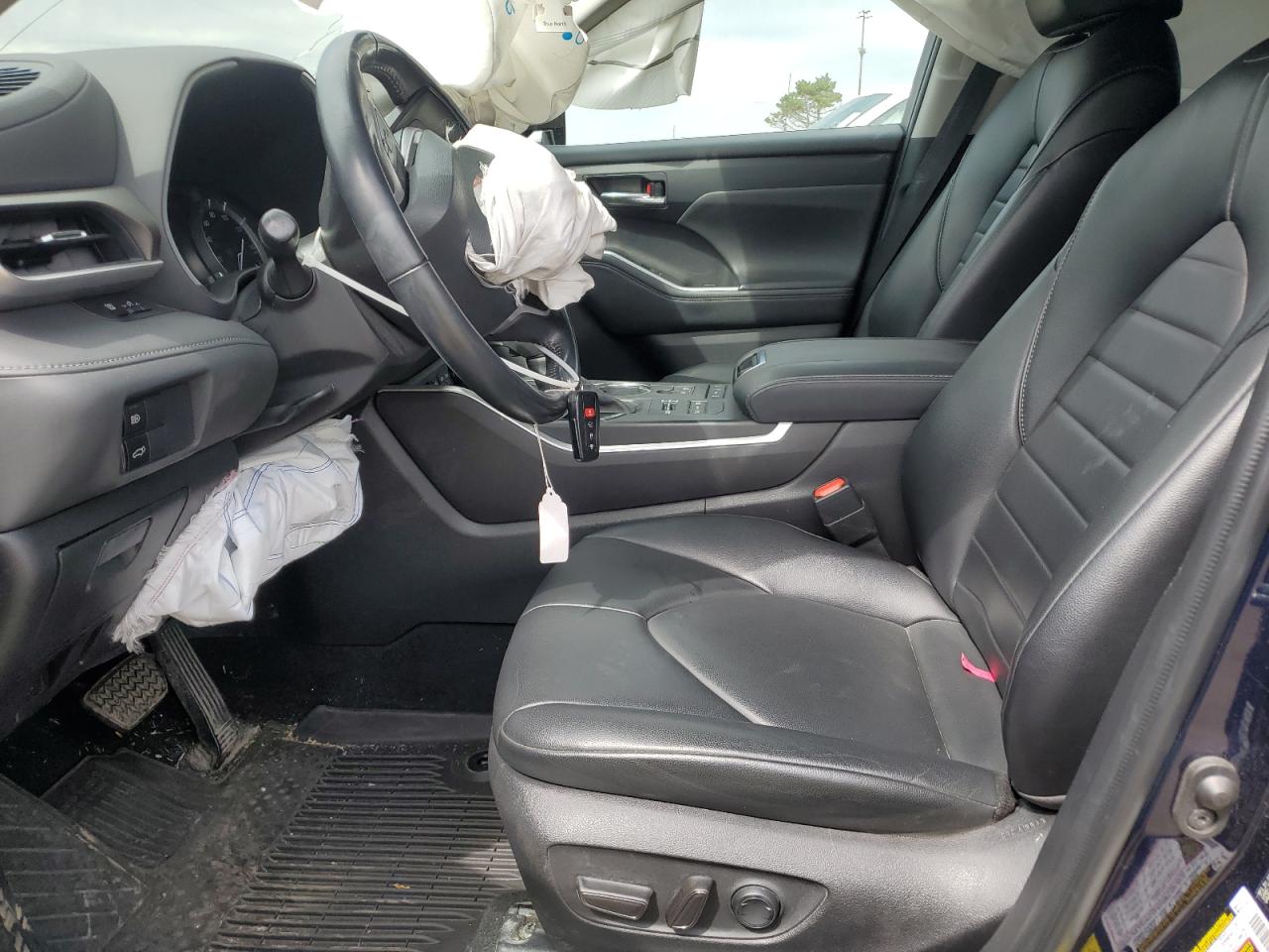 2022 Toyota Highlander Xle VIN: 5TDGZRBHXNS564139 Lot: 80248955