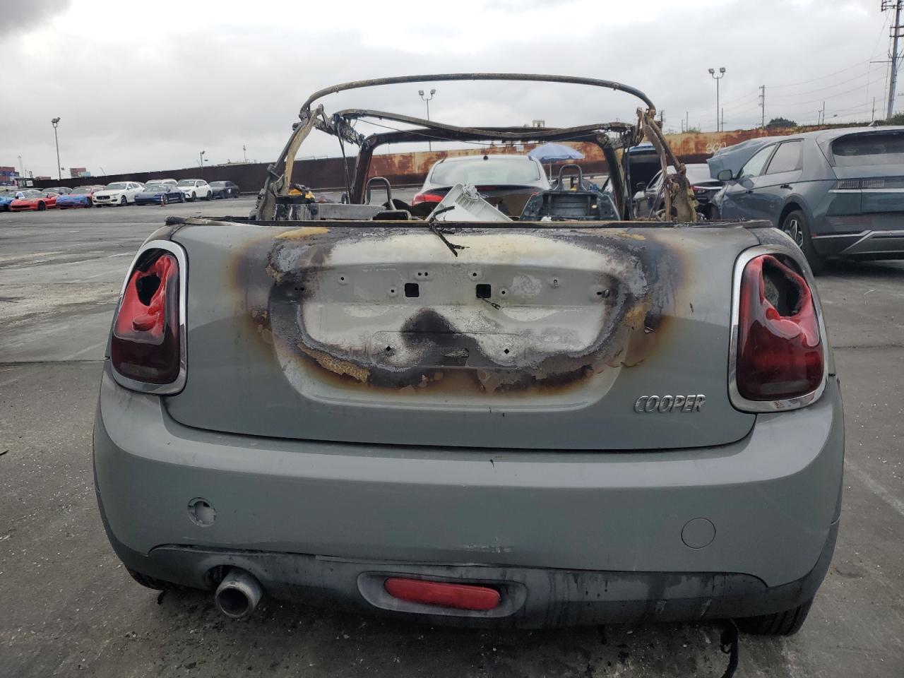 2016 Mini Cooper VIN: WMWWG5C55G3A83332 Lot: 84389285