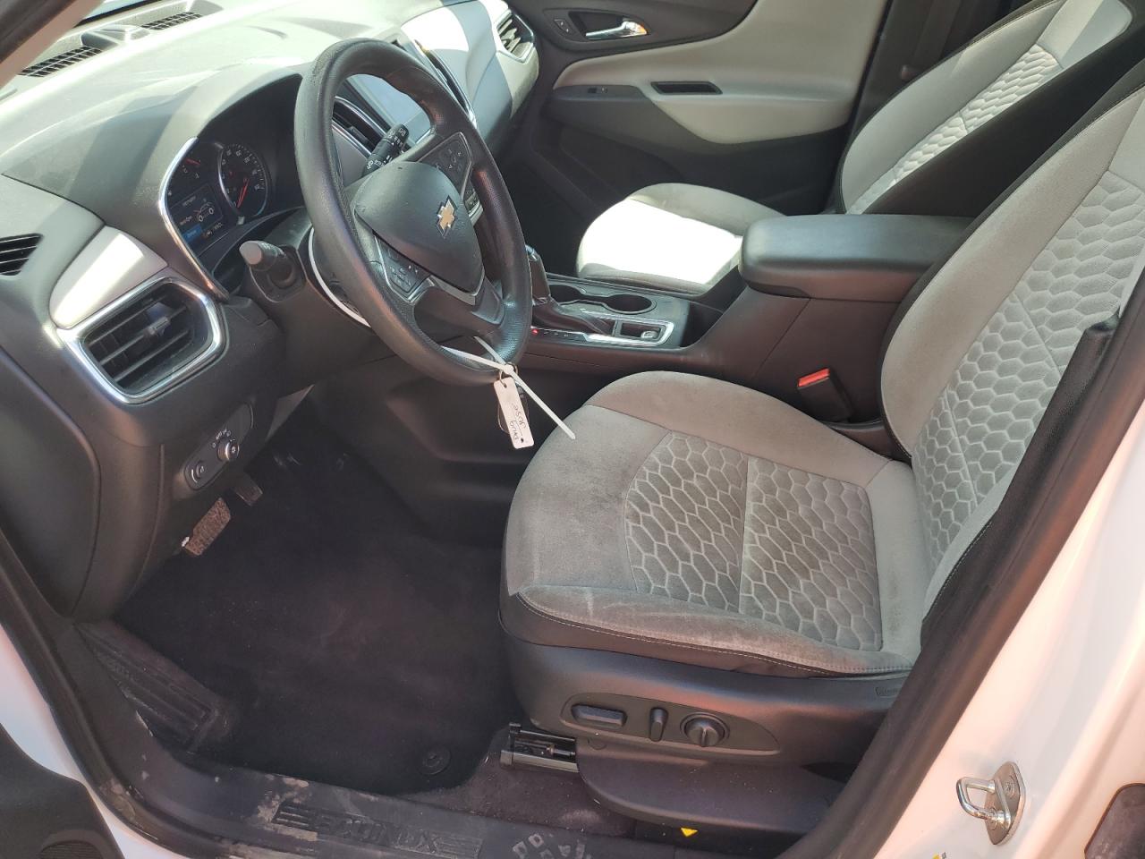 2020 Chevrolet Equinox Lt VIN: 2GNAXKEV8L6157553 Lot: 71844445