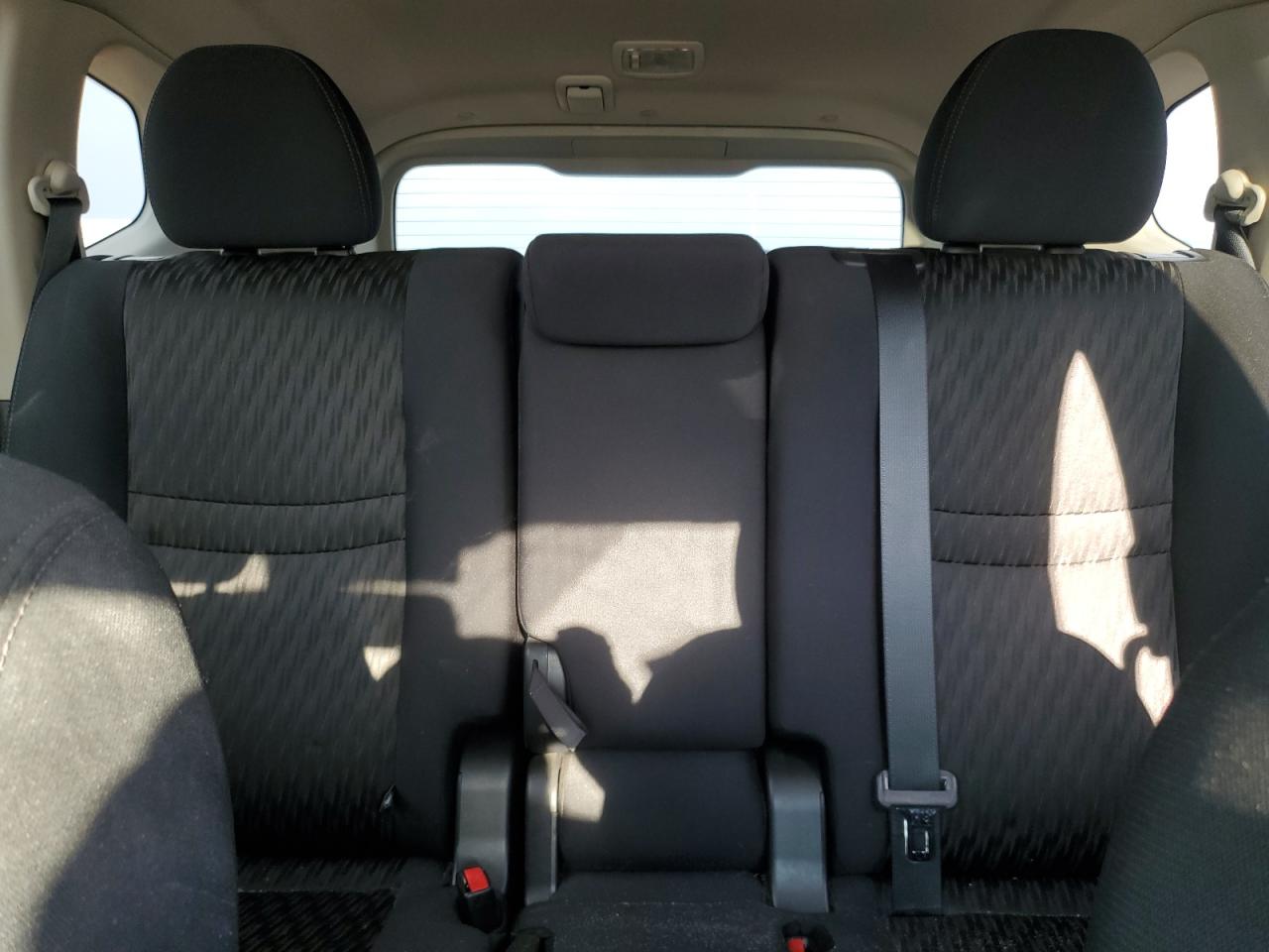 2018 Nissan Rogue S VIN: 5N1AT2MVXJC759313 Lot: 71443325