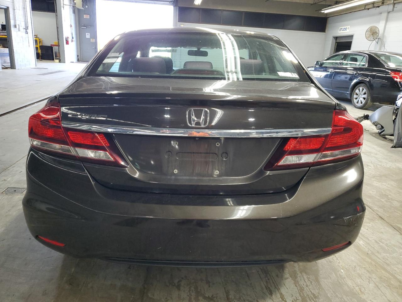 2013 Honda Civic Lx VIN: 19XFB2F50DE001990 Lot: 81864245