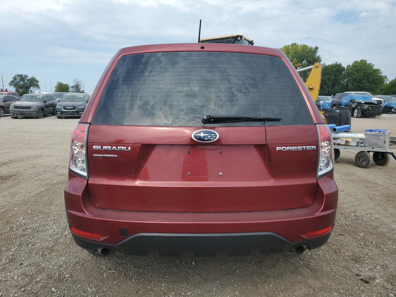 2010 Subaru Forester 2.5X VIN: JF2SH6AC1AH744207 Lot: 81000475