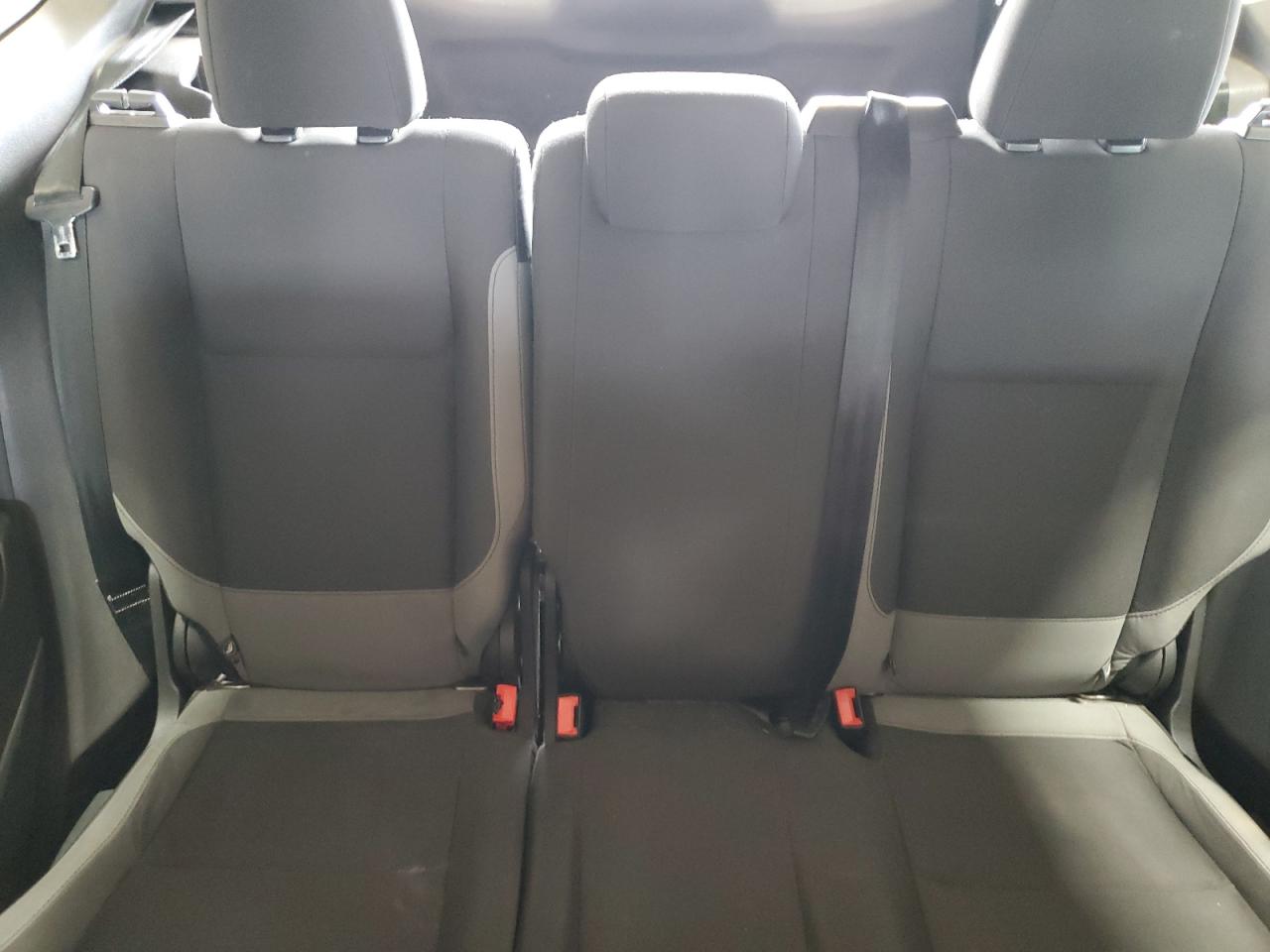 2014 Ford Escape S VIN: 1FMCU0F7XEUA98827 Lot: 81345775