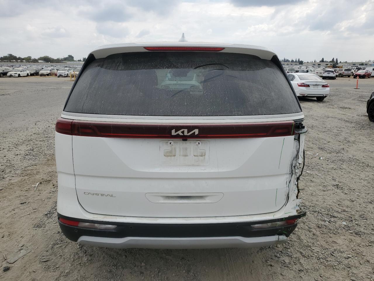 2023 Kia Carnival Lx VIN: KNDNB4H35P6238018 Lot: 81439685