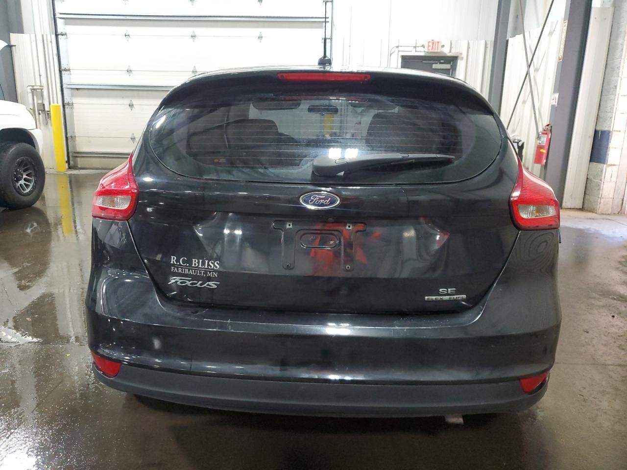 2015 Ford Focus Se VIN: 1FADP3K20FL363795 Lot: 84362395