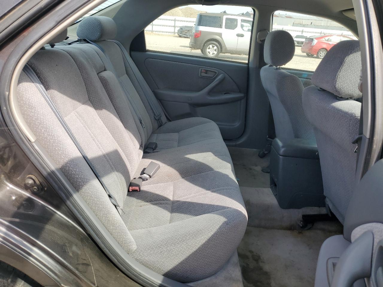 2000 Toyota Camry Ce VIN: JT2BG22K8Y0403310 Lot: 81339785