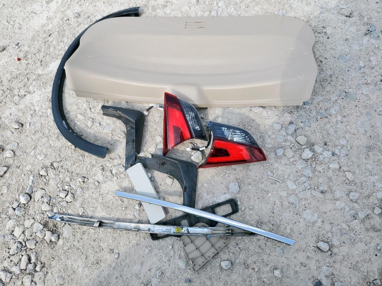 2017 Nissan Rogue Sv VIN: 5N1AT2MV5HC749086 Lot: 71894255