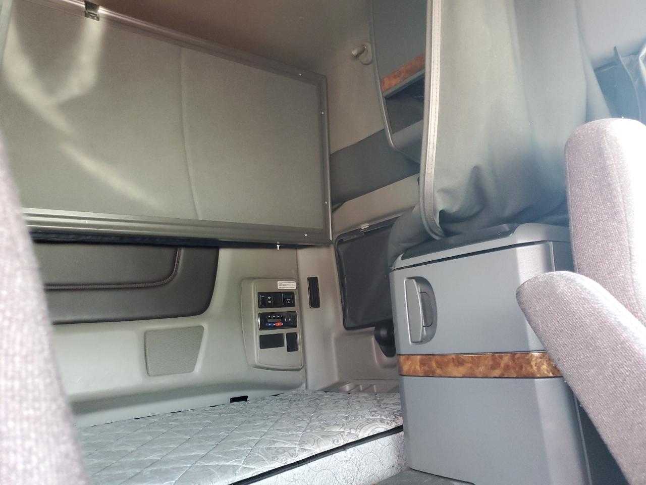 2020 International Lt625 - Semi Truck VIN: 3HSDZAPRXLN869189 Lot: 71207225