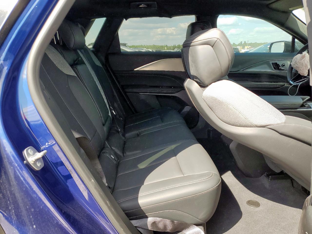 2024 Cadillac Lyriq Tech VIN: 1GYKPMRK4RZ136909 Lot: 84039785