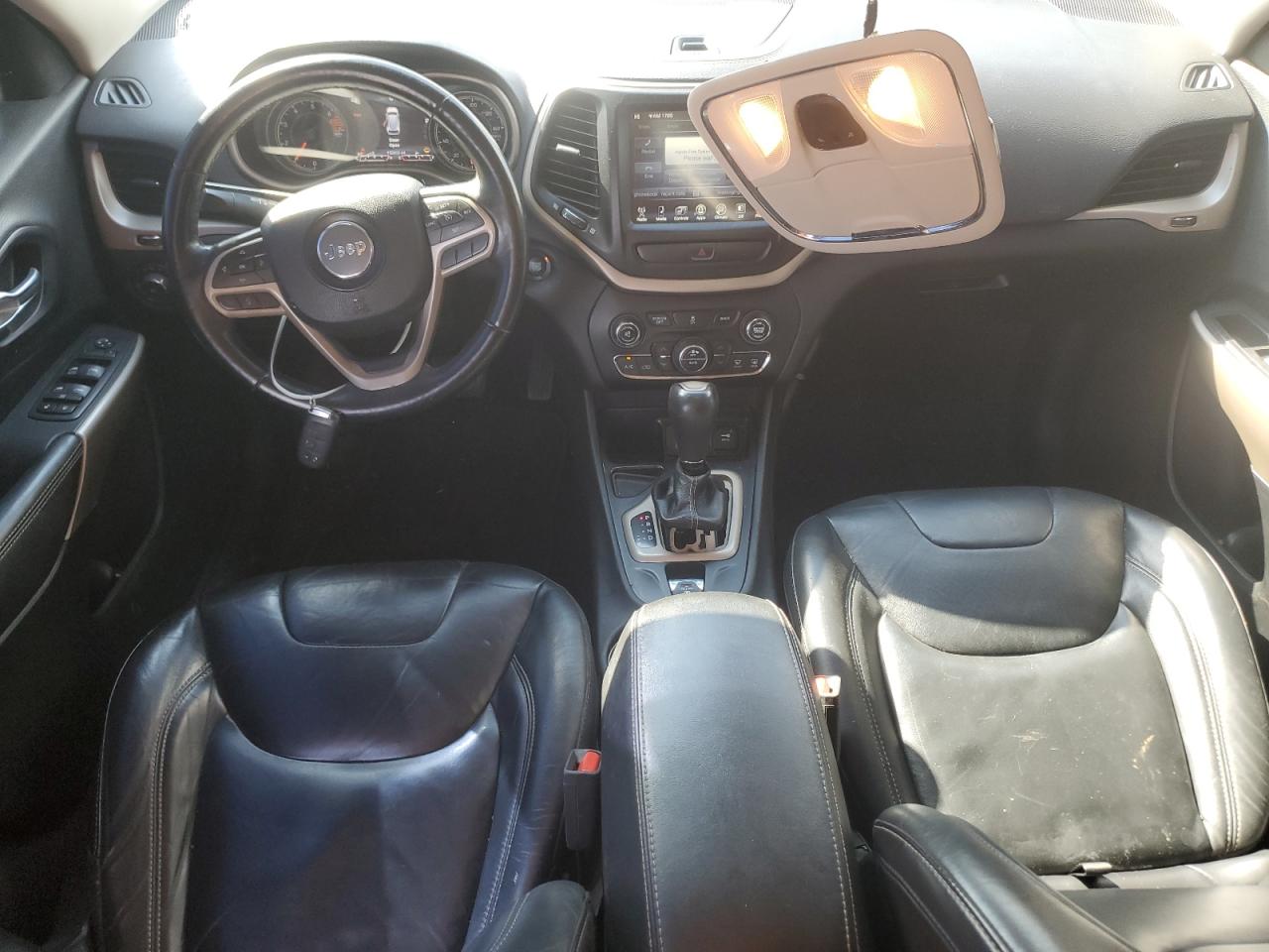 2017 Jeep Cherokee Limited VIN: 1C4PJLDB1HW572700 Lot: 84636415