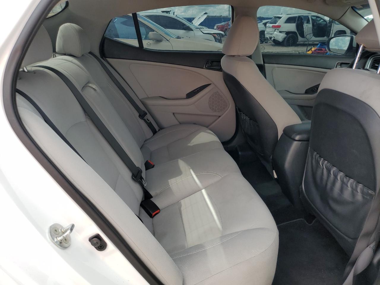 2015 Kia Optima Lx VIN: 5XXGM4A77FG356653 Lot: 81728255