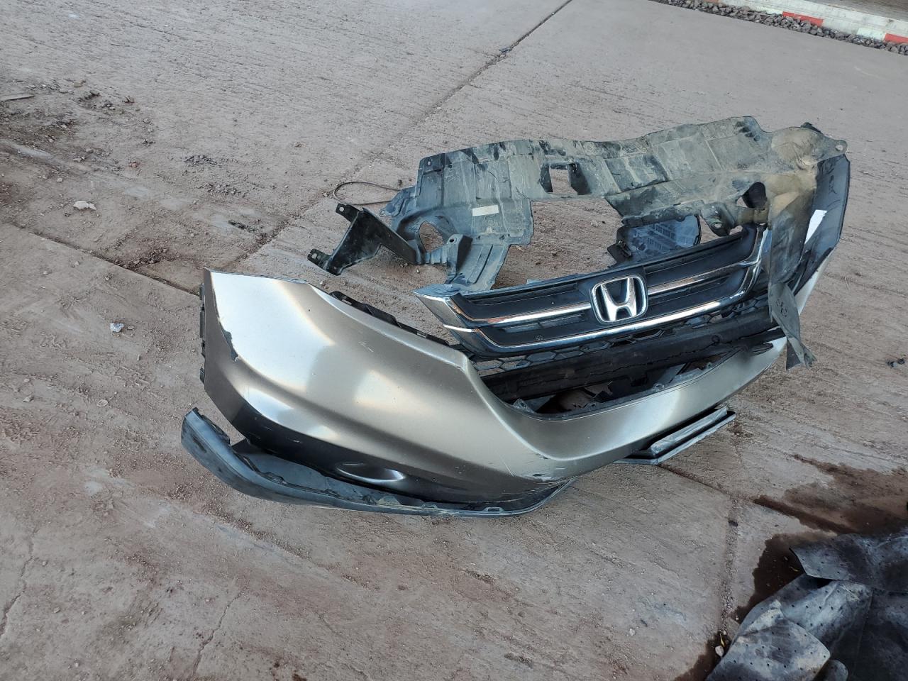 2010 Honda Cr-V Lx VIN: 5J6RE3H30AL025712 Lot: 82079745