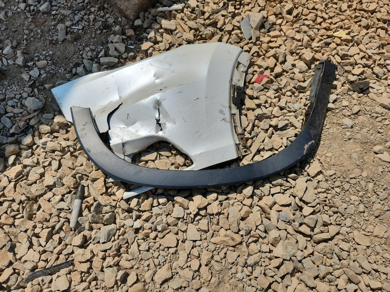 2015 Toyota Highlander Xle VIN: 5TDJKRFH7FS124272 Lot: 81303595