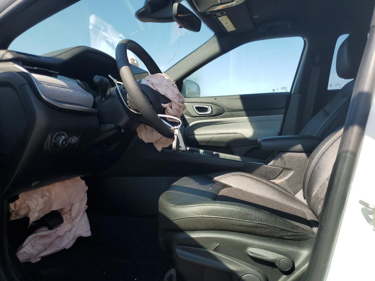 2024 Jeep Compass Latitude VIN: 3C4NJDBNXRT174158 Lot: 81208765