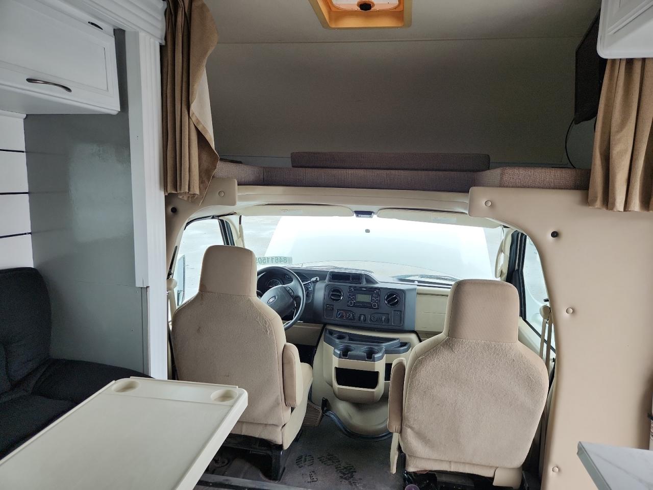 2013 Ford Econoline E350 Super Duty Cutaway Van VIN: 1FDWE3FS3DDA05659 Lot: 84611505