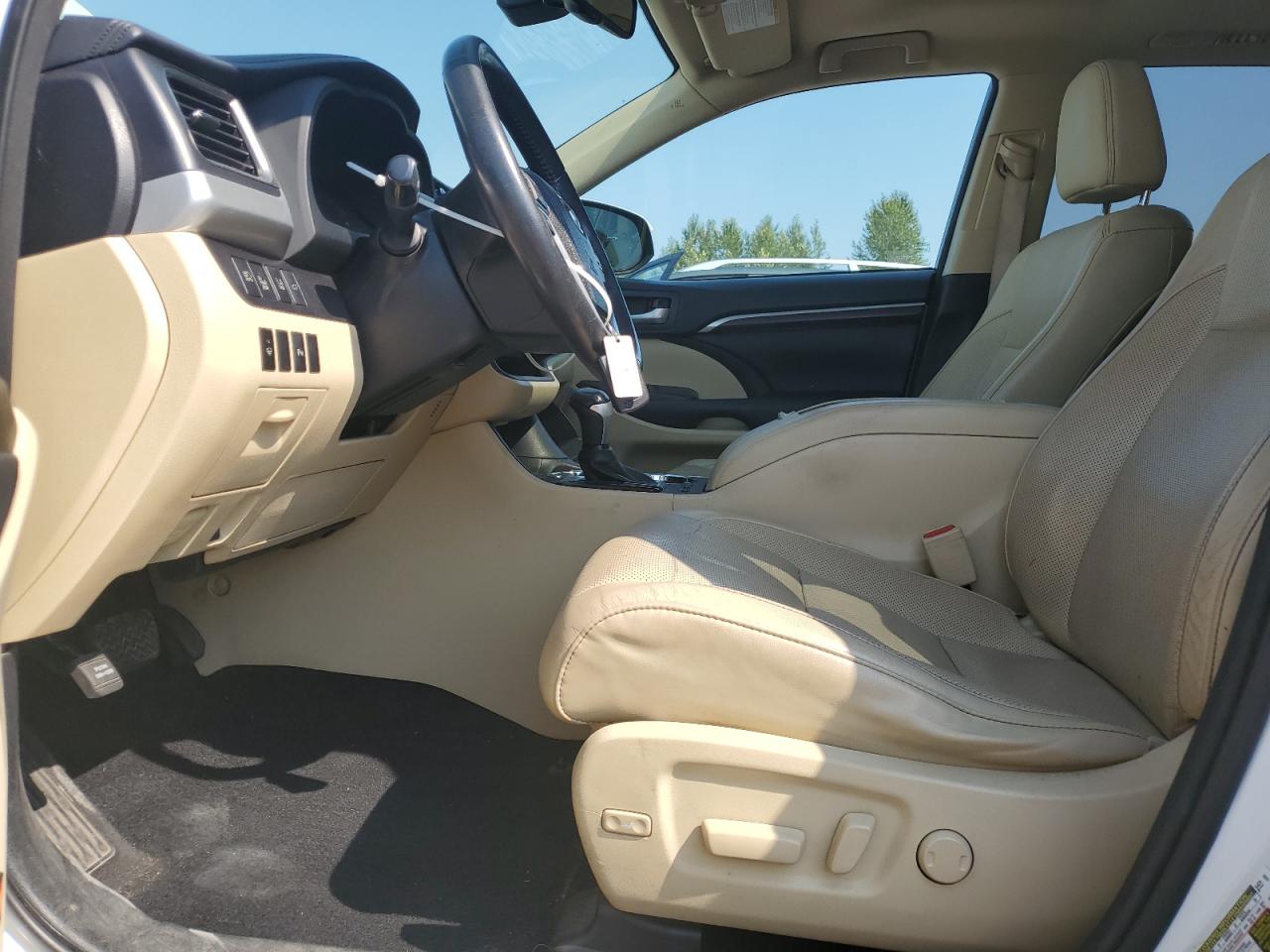 2015 Toyota Highlander Hybrid Limited VIN: 5TDDCRFH1FS010147 Lot: 71541875