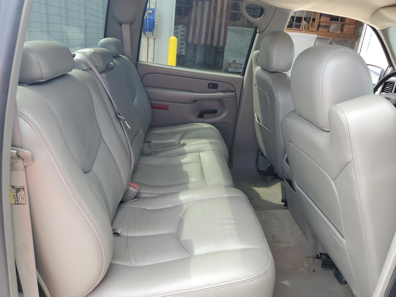 2006 GMC Sierra 1500 VIN: 2GTEC13T361145636 Lot: 81339005