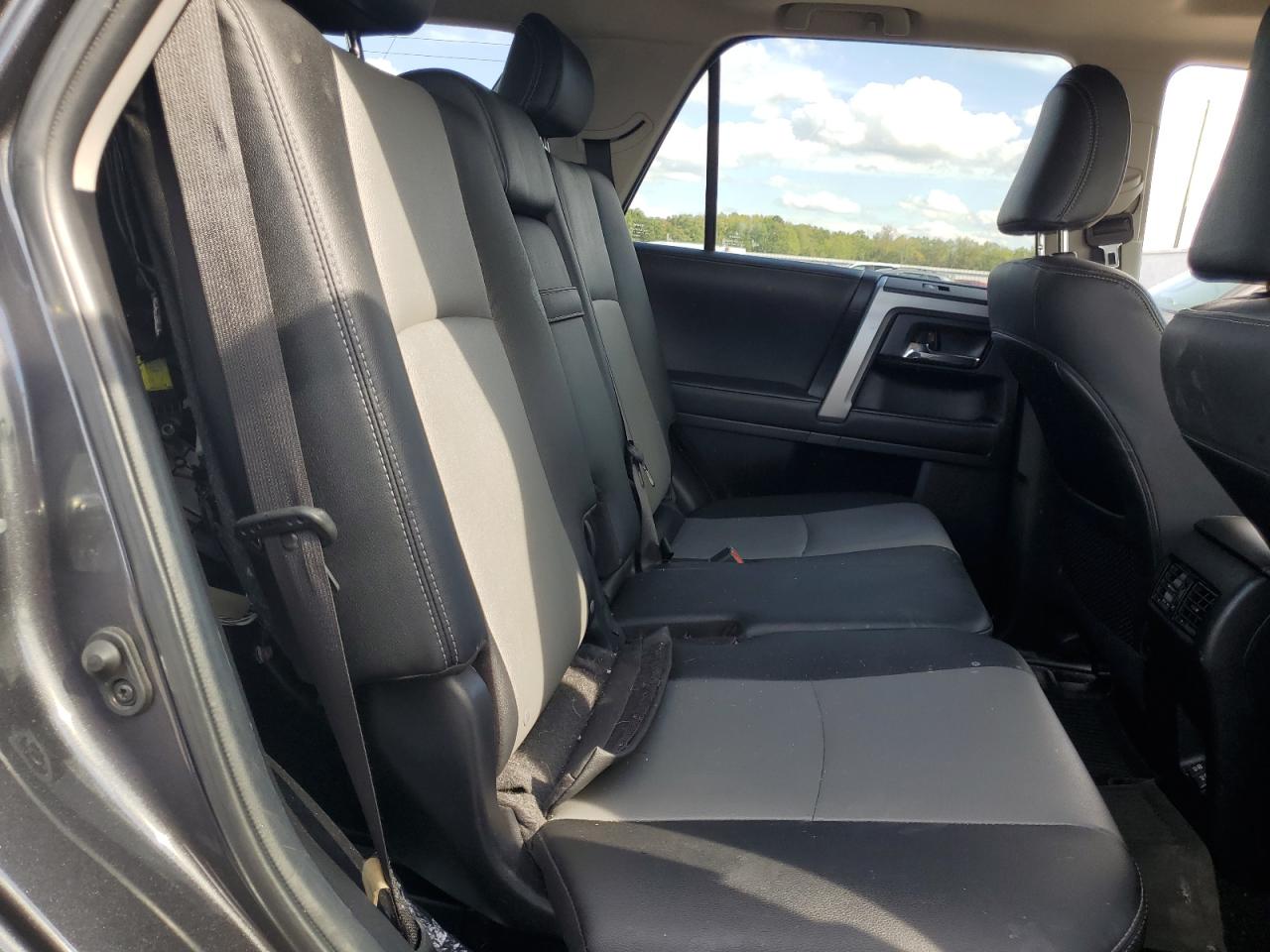 2022 Toyota 4Runner Sr5/Sr5 Premium VIN: JTENU5JR8N5998179 Lot: 84231795