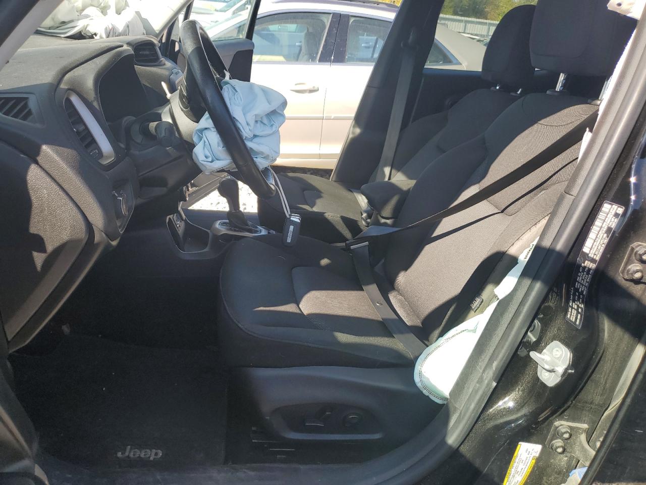 2016 Jeep Renegade Latitude VIN: ZACCJABT1GPD11996 Lot: 81847135