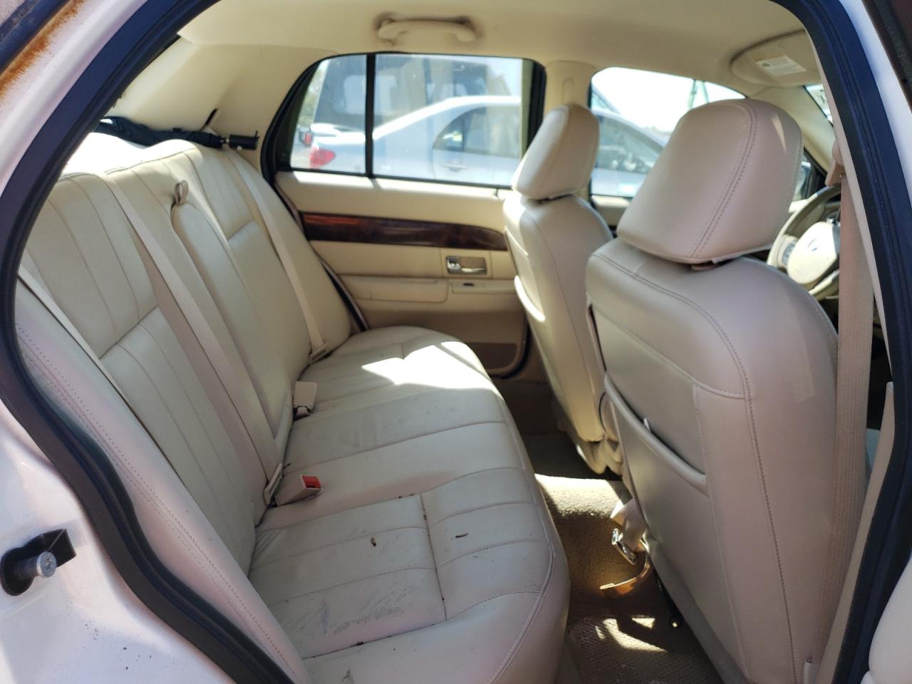 2007 Mercury Grand Marquis Ls VIN: 2MEFM75V87X627146 Lot: 71187345