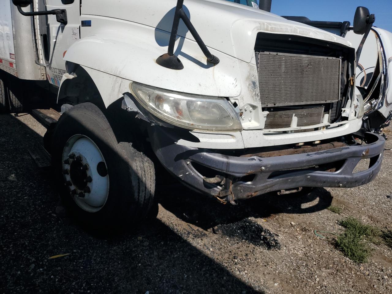 2015 International 4400 Box Truck VIN: 1HTMSAAR1FH602885 Lot: 81060755