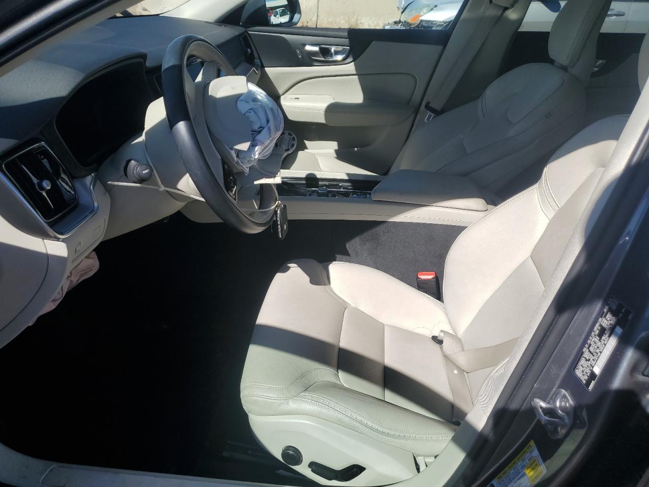 2020 Volvo V60 Cross Country T5 Momentum VIN: YV4102WKXL1039490 Lot: 81857995