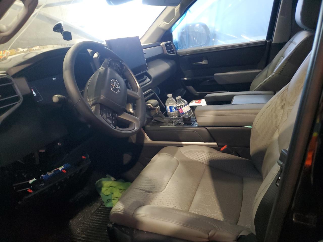 2023 Toyota Sequoia Sr5 VIN: 7SVAAABA7PX005040 Lot: 71700915