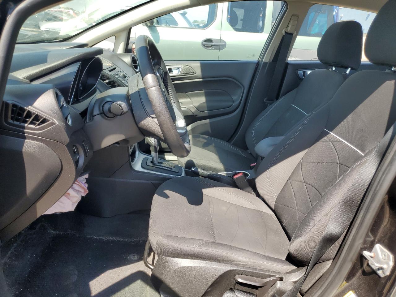 2014 Ford Fiesta Se VIN: 3FADP4BJ2EM202892 Lot: 71166235