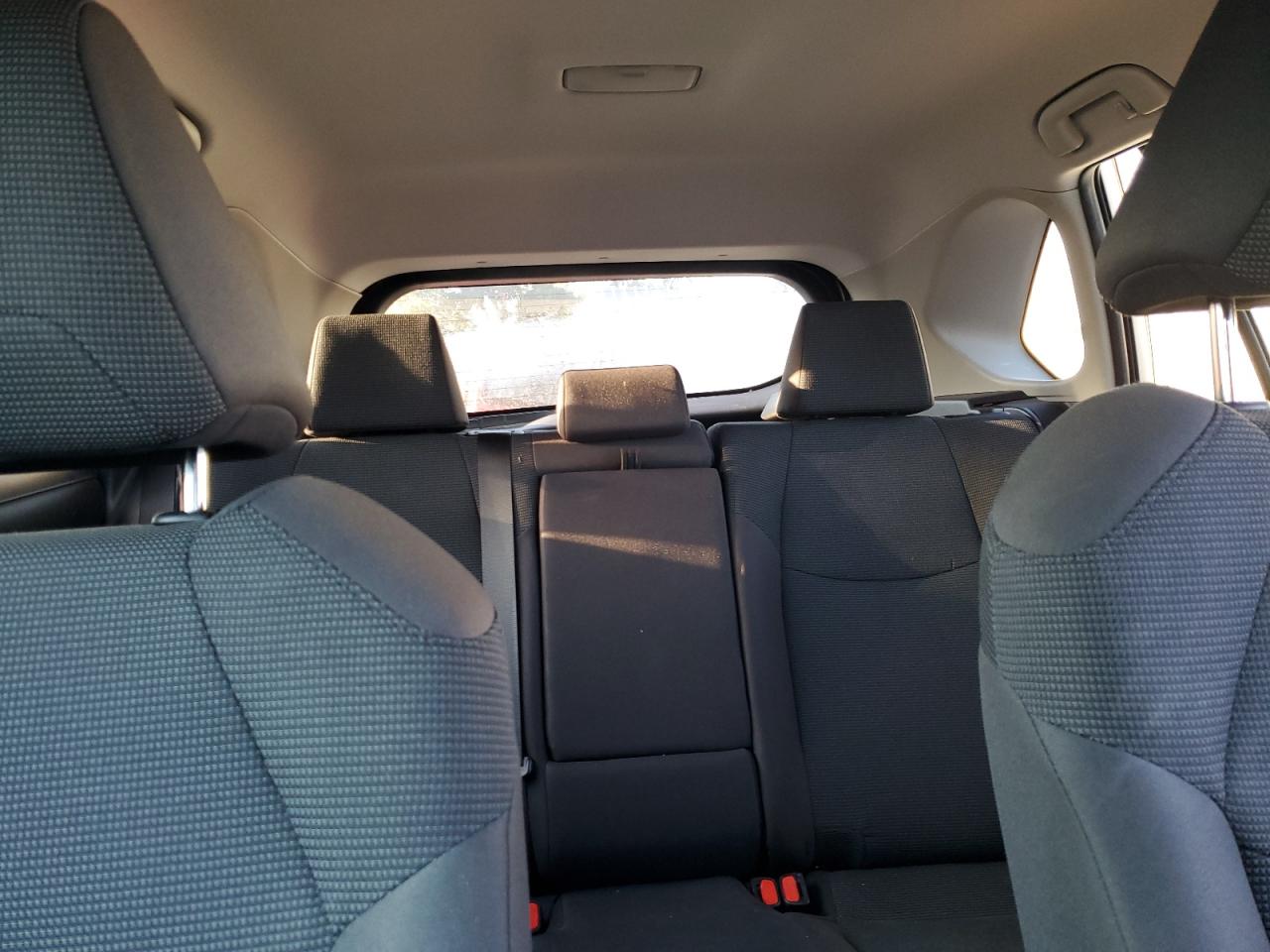 2023 Toyota Rav4 Le VIN: 2T3H1RFV1PW277141 Lot: 72018635