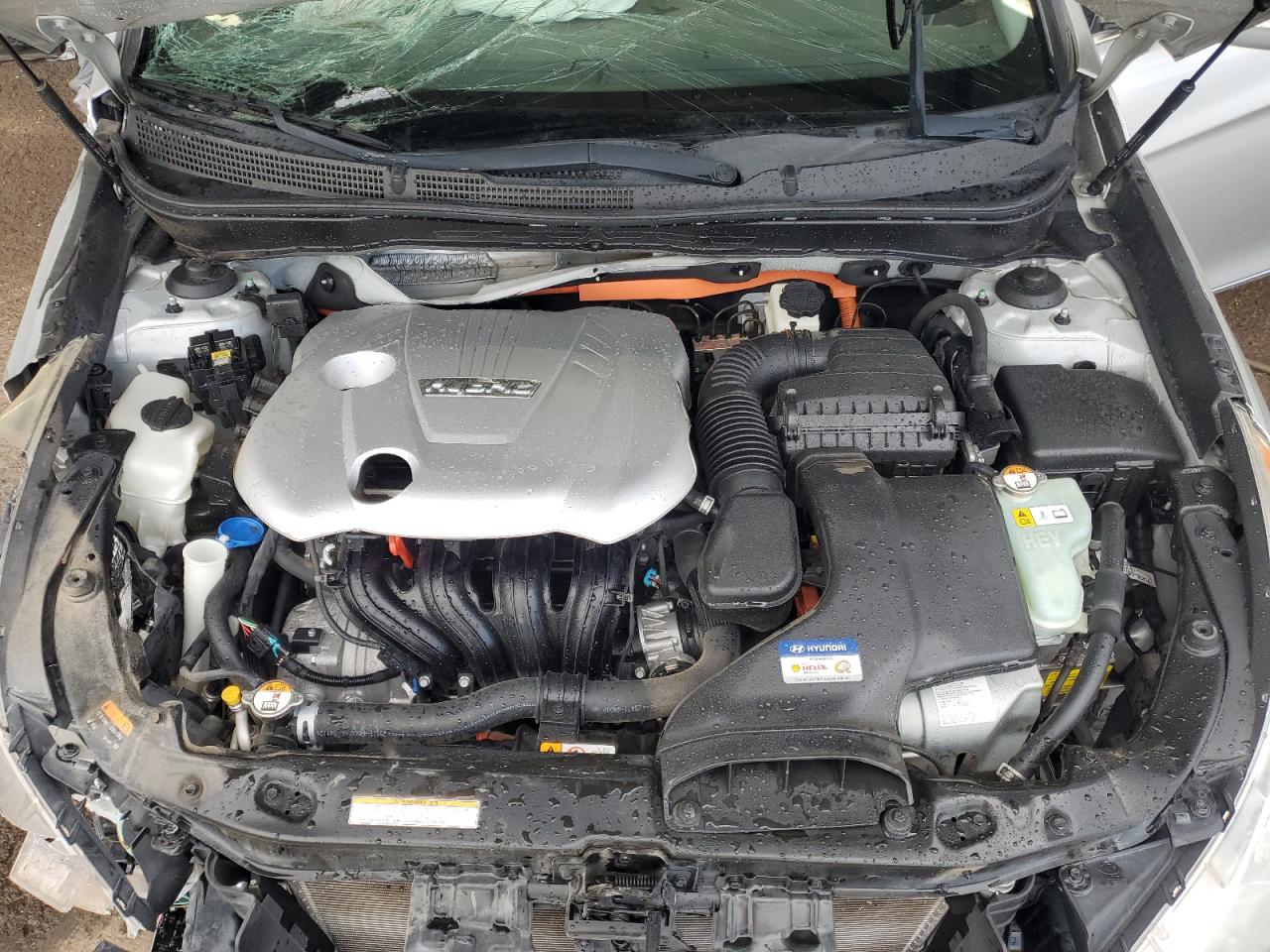 2015 Hyundai Sonata Hybrid VIN: KMHEC4A46FA137352 Lot: 70934335