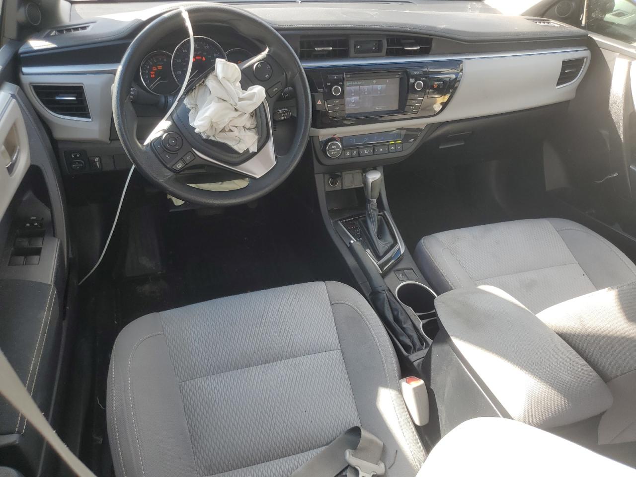 2016 Toyota Corolla L VIN: 2T1BURHE9GC518822 Lot: 83942495