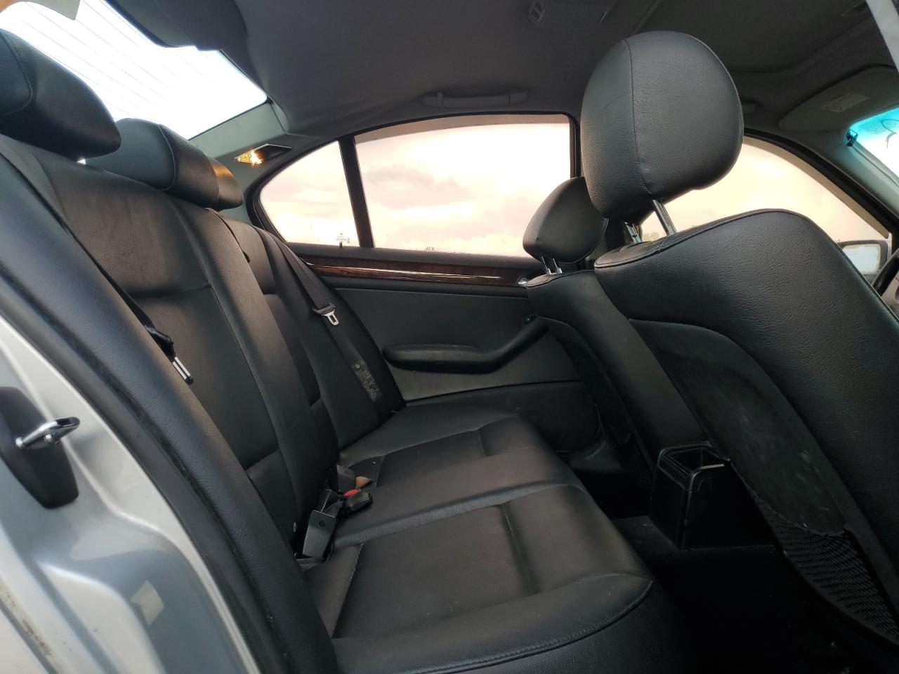 2005 BMW 325 Xi VIN: WBAEU33435PR19996 Lot: 83767505