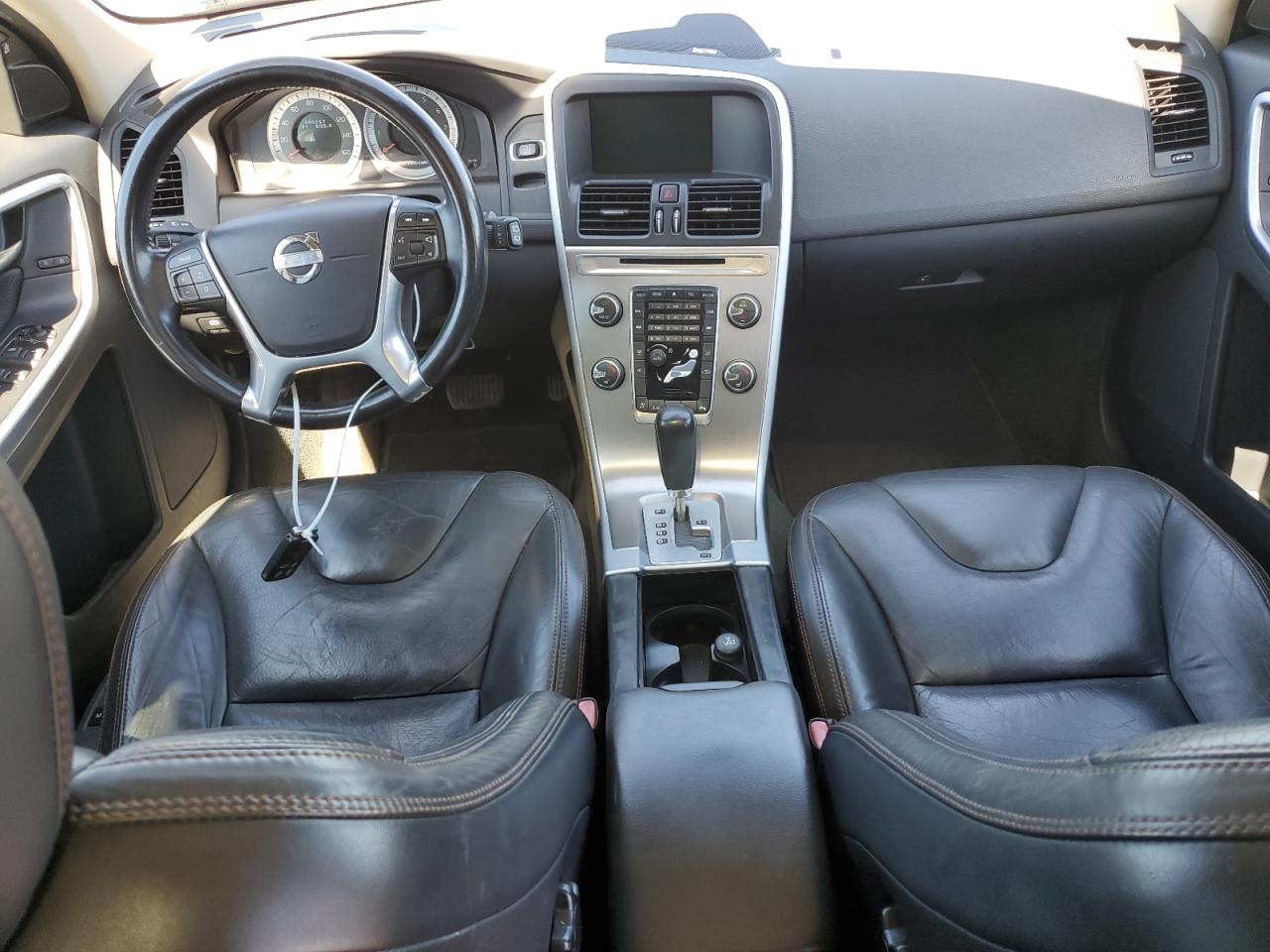 2011 Volvo Xc60 T6 VIN: YV4902DZ5B2205930 Lot: 69153175