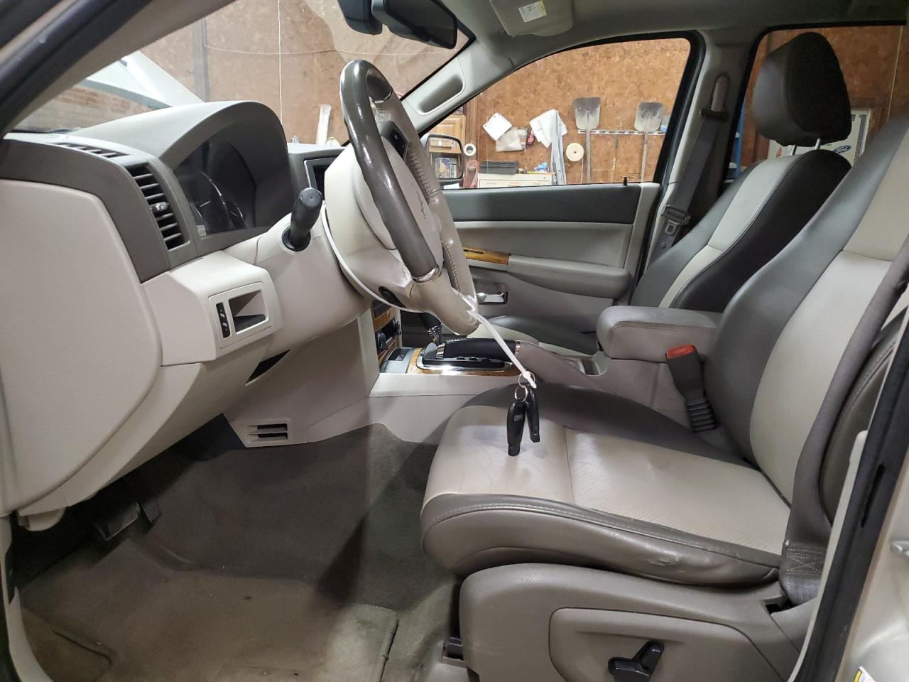 2008 Jeep Grand Cherokee Limited VIN: 1J8HR58N38C218068 Lot: 71806535
