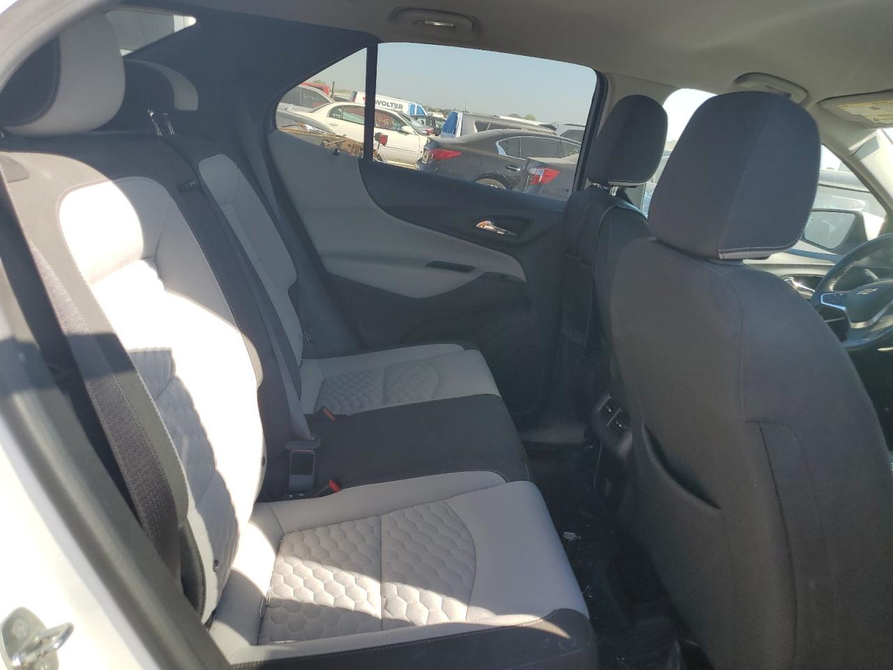 2018 Chevrolet Equinox Lt VIN: 2GNAXSEV2J6271237 Lot: 84547725