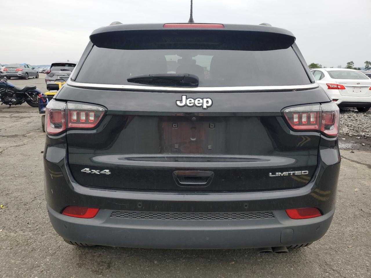 2018 Jeep Compass Limited VIN: 3C4NJDCB9JT435773 Lot: 81570385