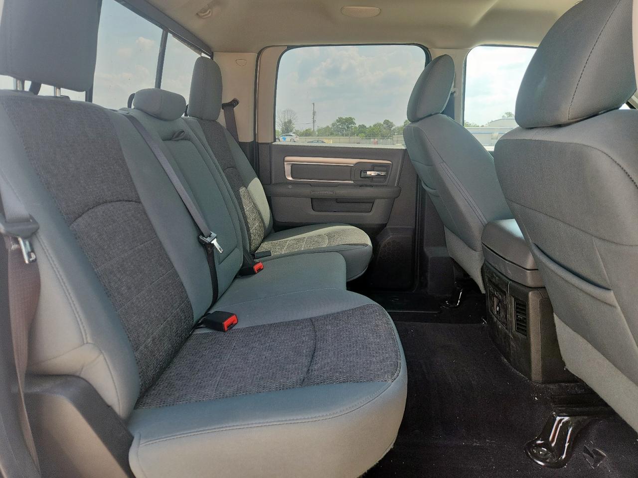 2017 Ram 1500 Slt VIN: 1C6RR6LT9HS855079 Lot: 80543935