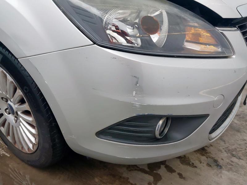 2010 FORD FOCUS TITANIUM 
