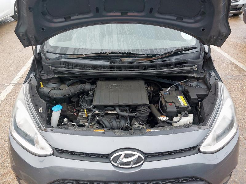 2014 HYUNDAI I10 SE 