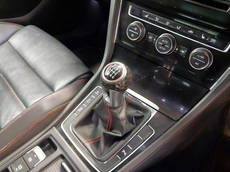 2013 VOLKSWAGEN GOLF GTI 