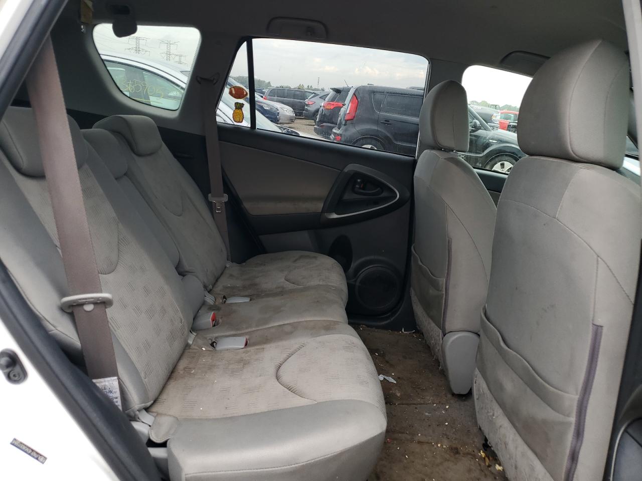 2010 Toyota Rav4 VIN: JTMZF4DV0AD015840 Lot: 81637615