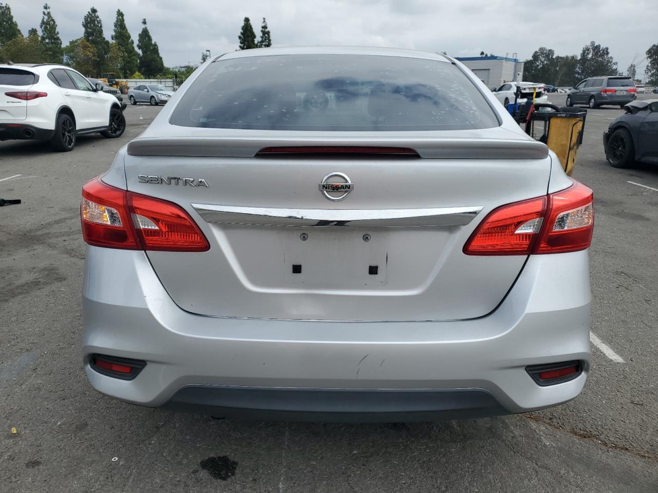 2017 Nissan Sentra S VIN: 3N1AB7AP5HY357326 Lot: 81852965