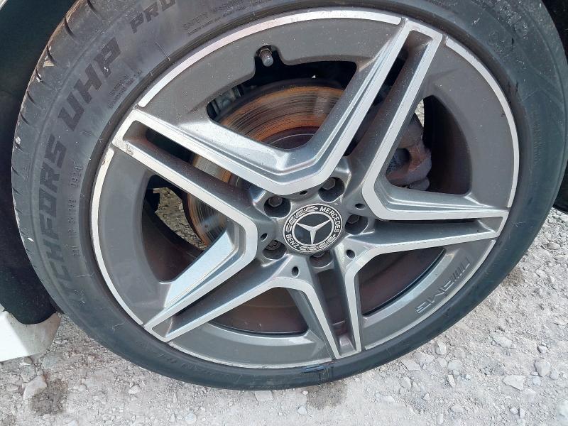 2019 MERCEDES-BENZ A 200 AMG LINE 