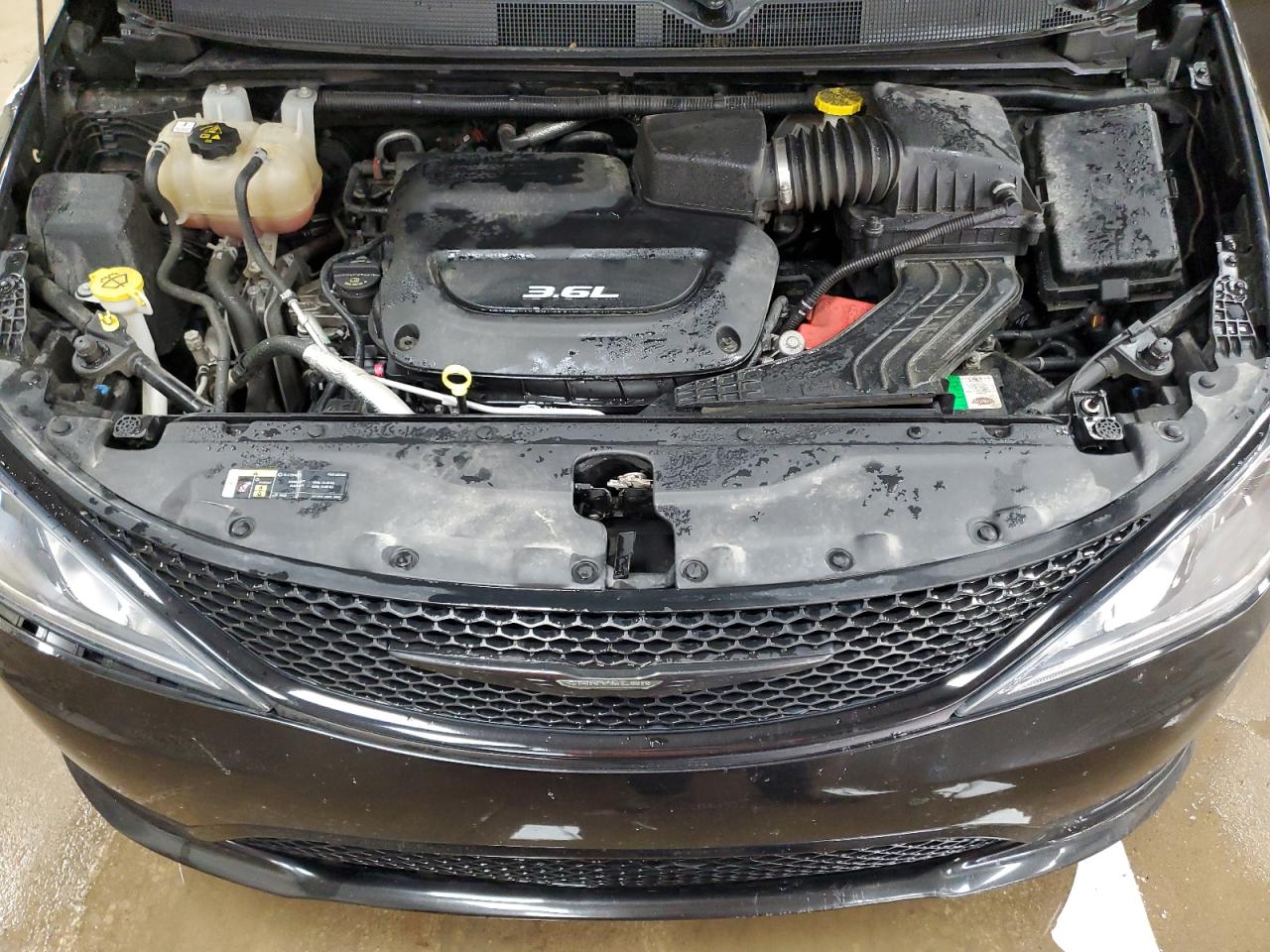 2018 Chrysler Pacifica Touring L Plus VIN: 2C4RC1EG6JR273168 Lot: 71423775