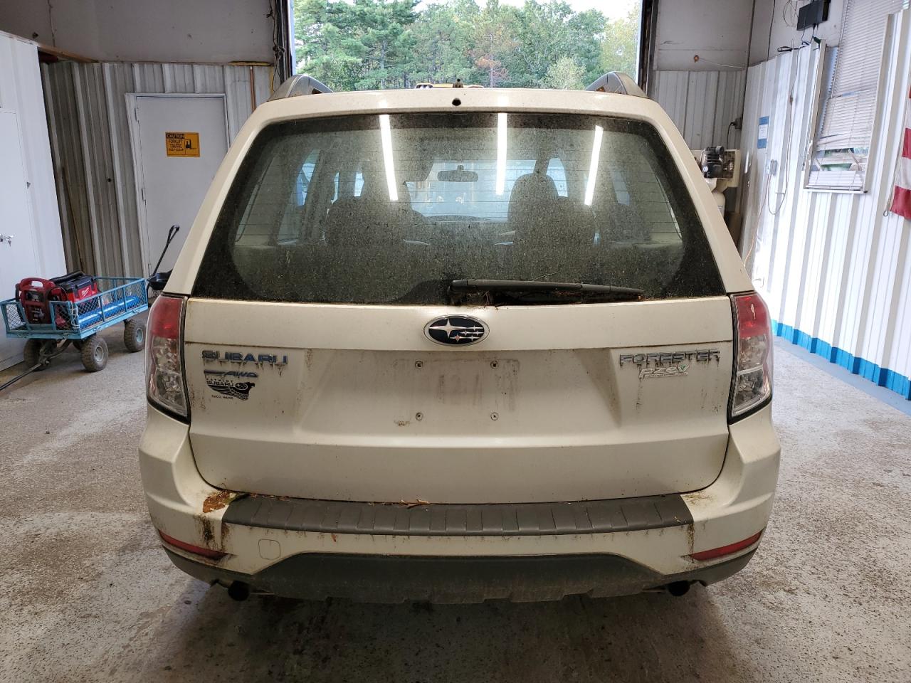 2010 Subaru Forester Xs VIN: JF2SH6BC4AH909620 Lot: 81332675